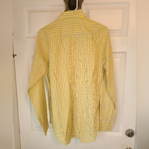 Profuomo Men's Classic Short Sleeve Shirt, Size: Small,  Color: Yellow - Picture 9 of 12